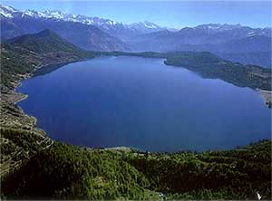 http://www.treks2nepal.com/nepal/rara_lake_trekking.php